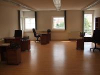 Budaörsö belvárosi irodaház kiadó 65m2 igényes iroda  zöldövezeti - Kép: 1132 