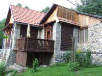 Bózsva zempléni hegység hegyoldalban fekvõ 100m2-es családi ház - Kép: 2584 