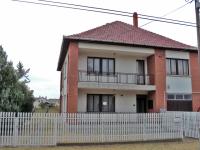 Szatymaz község eladó 147m2-es családi ház 1100m2 telek 2 szint - Kép: 2778 