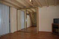 Budapest XIII ker kiadó lakás 30m2-es bútorozott, galériázott 1 szoba - Kép: 3903 