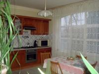 Debrecen eladó családi ház 180m2 emeletes 4 szobás új csendes nyugodt - Kép: 4567 
