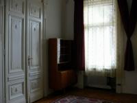 Budapest VII. ker eladó lakás 87m2 2 szoba Baross térhez közel elsõ emeleti - Kép: 5372 