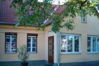 Veszprém eladó családi ház 80m2 2 szoba azonnal költözhetõ kényelmes otthon - Kép: 7220 