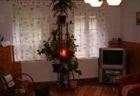 Veszprém eladó családi ház 80m2 2 szoba azonnal költözhetõ kényelmes otthon - Kép: 7221 
