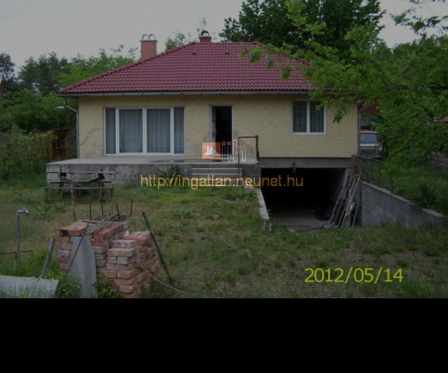 Szd elad csaldi hz 80m2 3+2 szoba 2005-ben plt 707m2 telek - Kép: 4819 