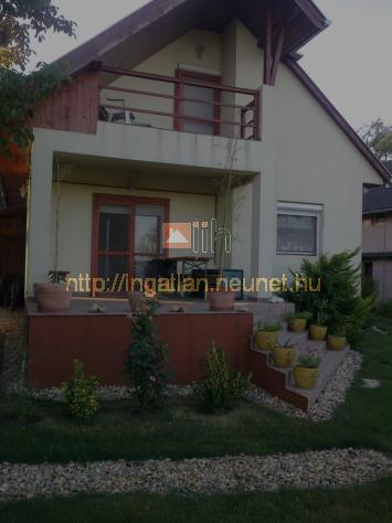 Velence elad csaldi hz 90m2 1+4 szoba tehermentes 691m2 telek - Kép: 5147 